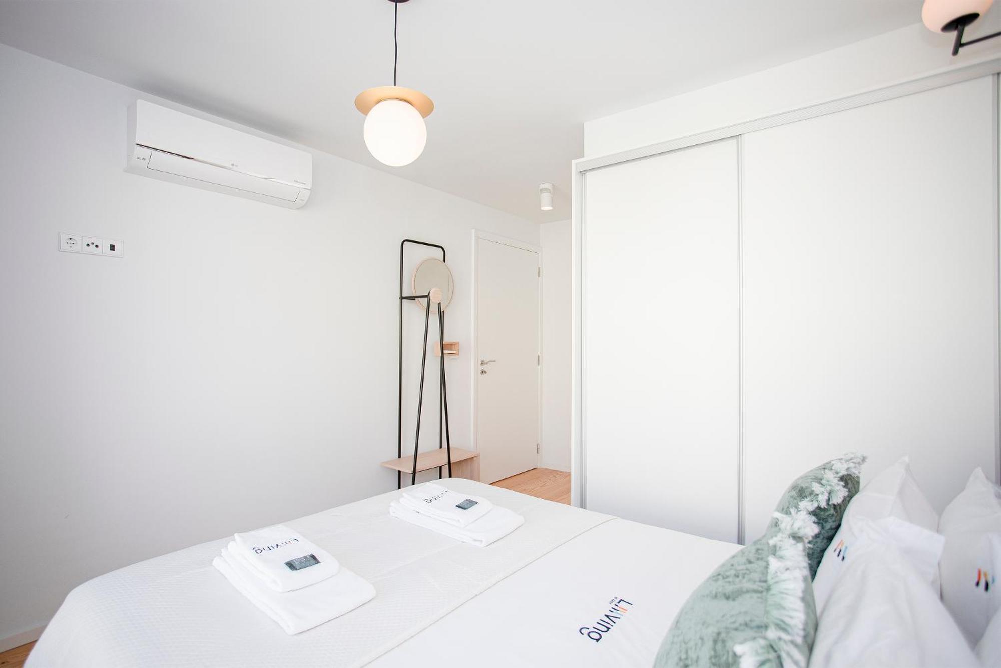 Liiiving In Porto-Modern & Glam Rooftop Apartment Bagian luar foto