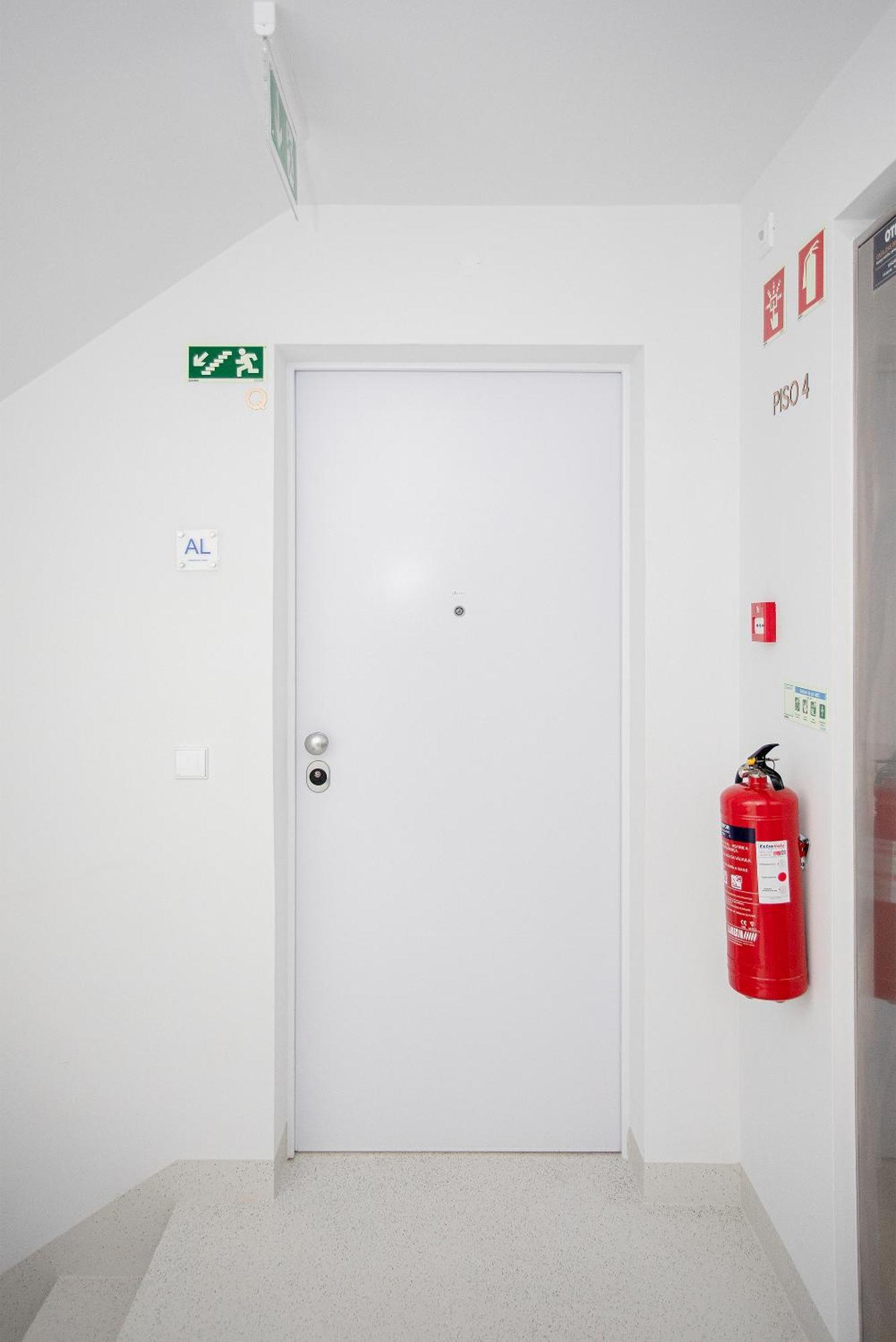 Liiiving In Porto-Modern & Glam Rooftop Apartment Bagian luar foto