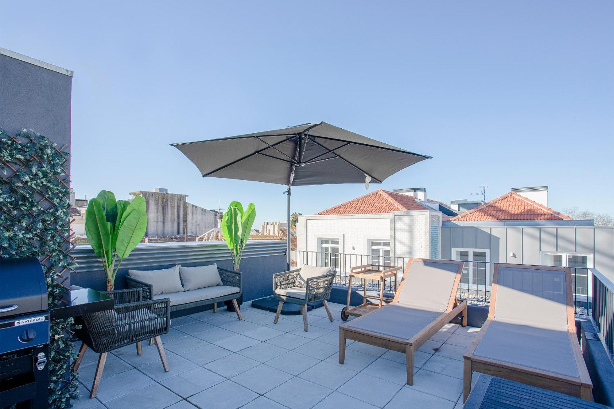 Liiiving In Porto-Modern & Glam Rooftop Apartment Bagian luar foto