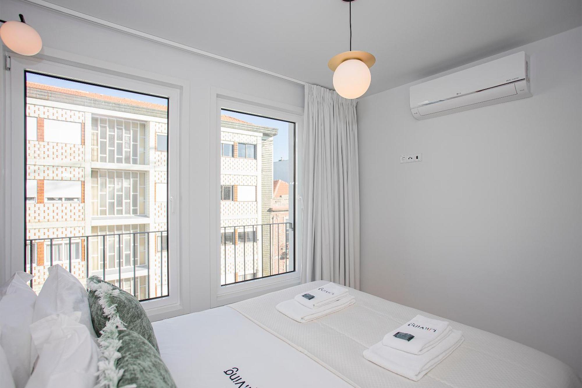 Liiiving In Porto-Modern & Glam Rooftop Apartment Bagian luar foto