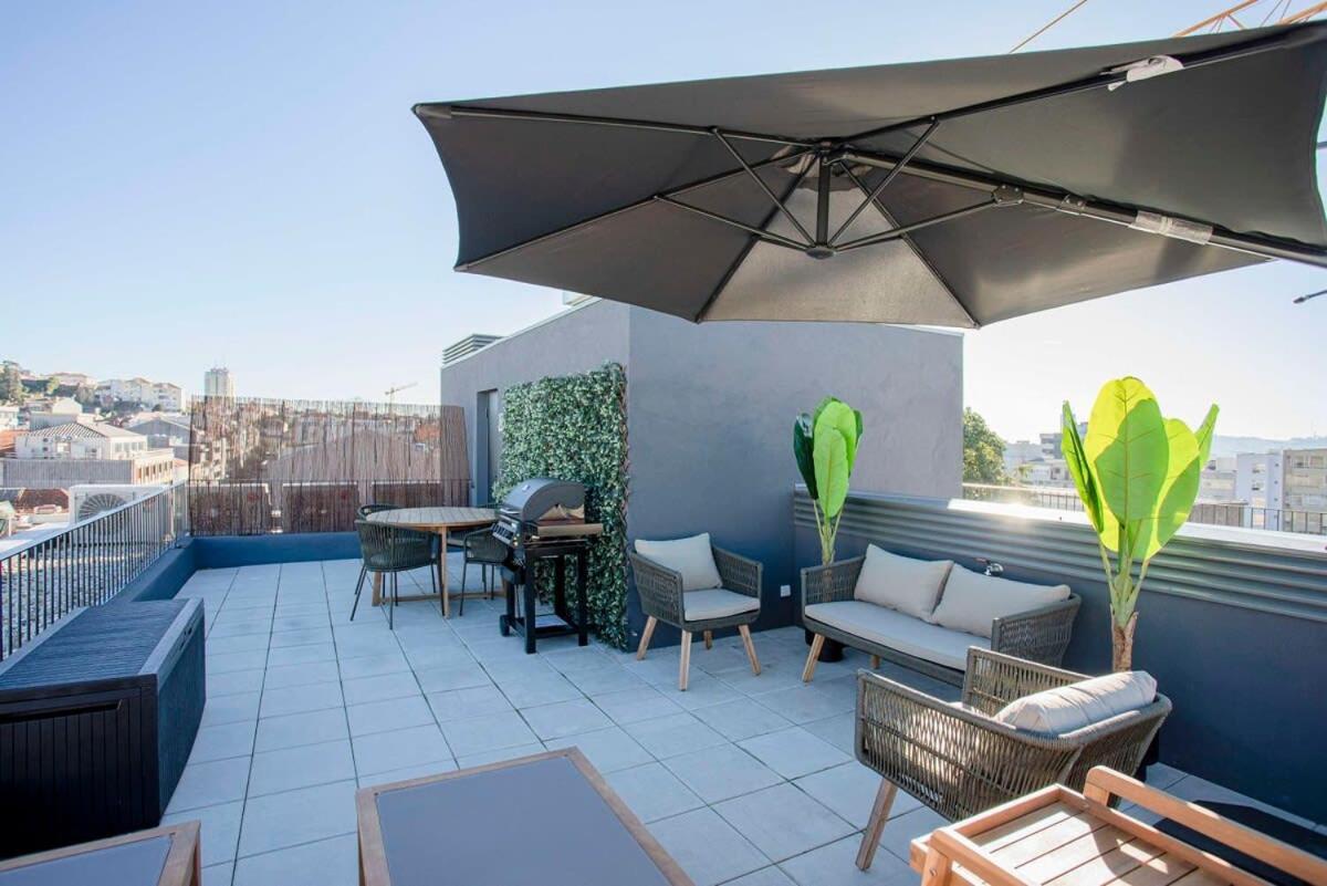 Liiiving In Porto-Modern & Glam Rooftop Apartment Bagian luar foto