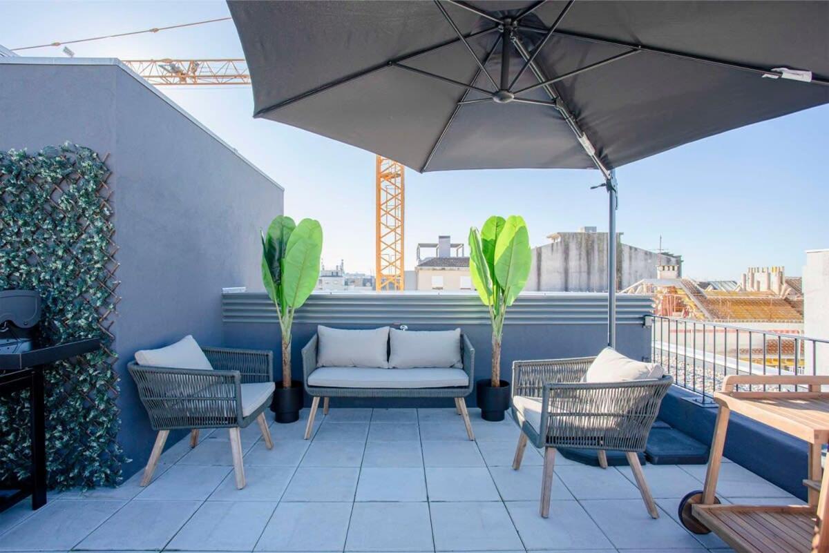 Liiiving In Porto-Modern & Glam Rooftop Apartment Bagian luar foto