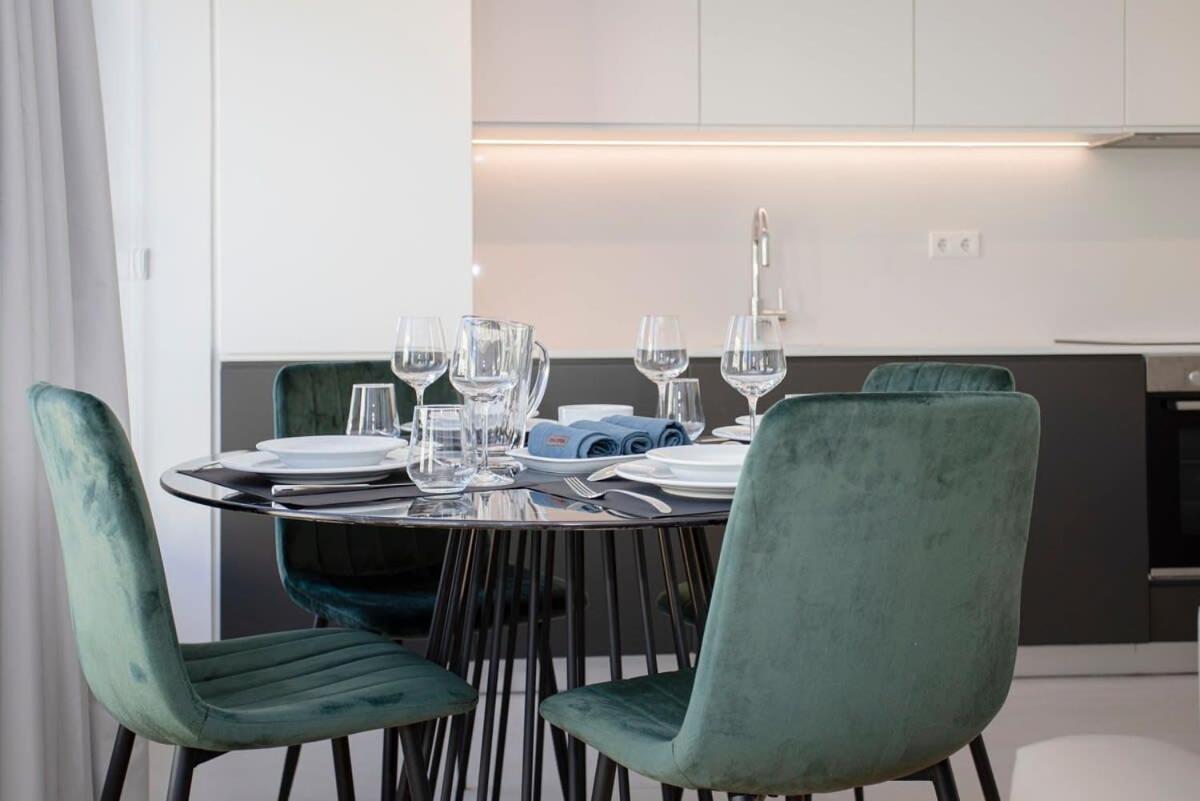 Liiiving In Porto-Modern & Glam Rooftop Apartment Bagian luar foto
